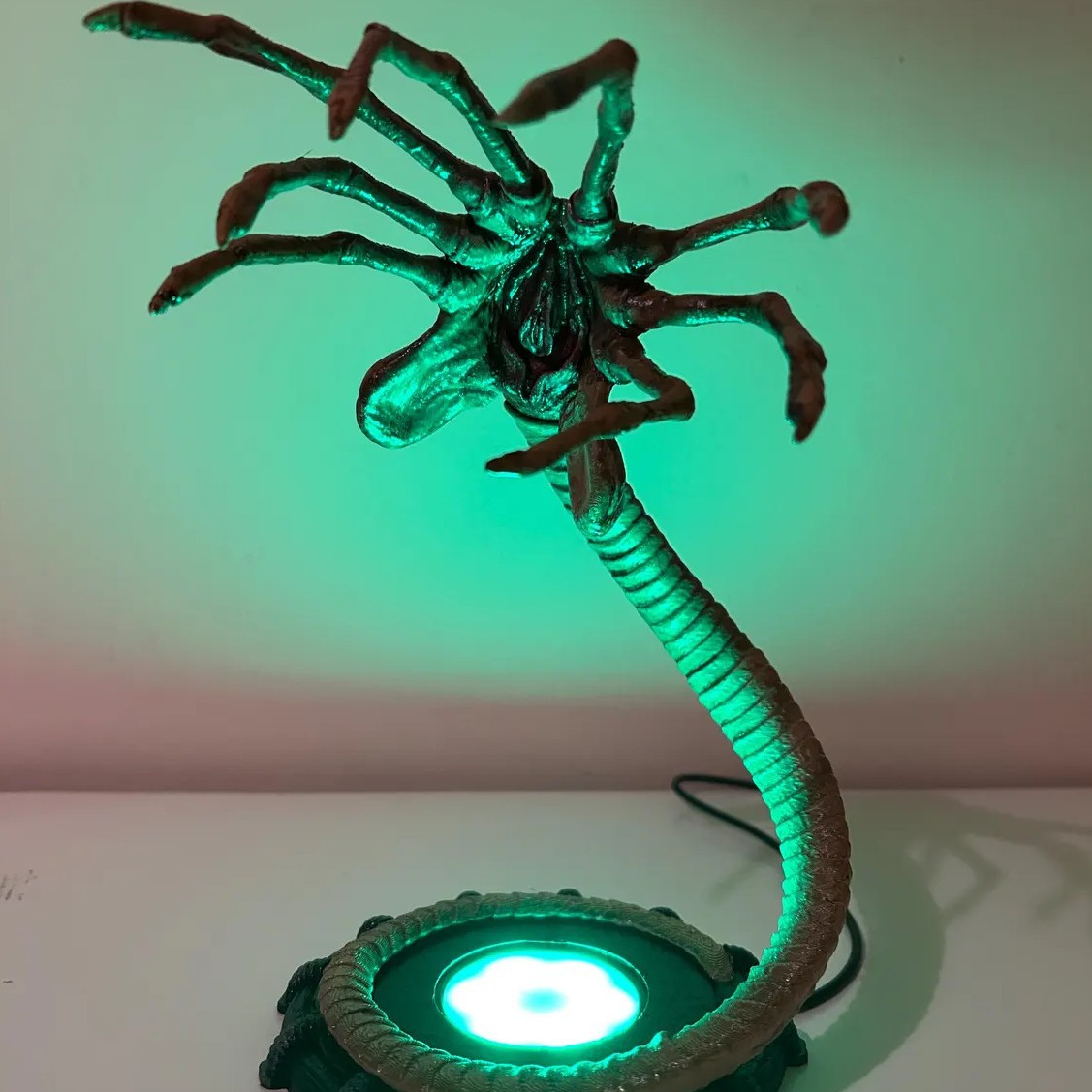 Alien Facehugger Lamp Nightlig - огляд і ціна Home Decor Light
