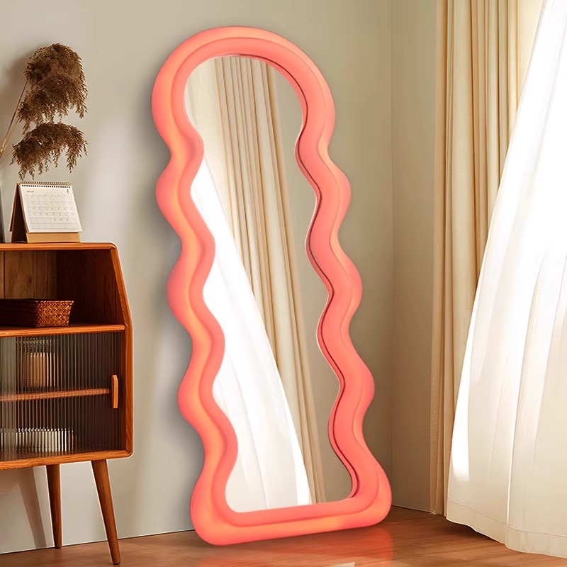 Korean Style Light Mirror Wavy - огляд і ціна Home Decor Minimalist Style